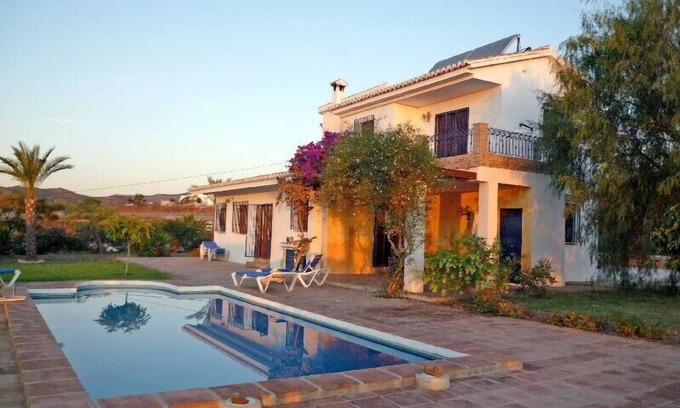 Velez-Malaga House | Villa near the Costa del Sol with great panoramic views of the Mediterranean.