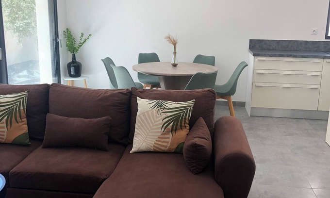 Garrigues Villa | Villa Neuve et Moderne à Proximité de Nombreux Sites Touristiques