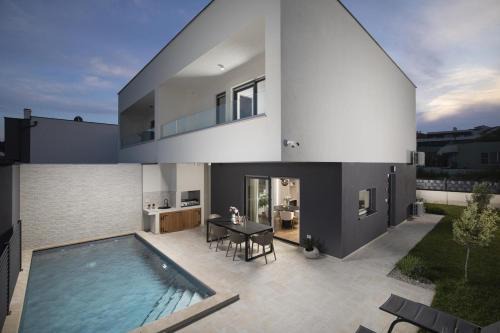 Liznjan House | Villa Oasis