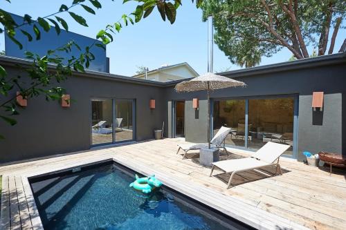 Cascais Villa | Villa Oasis - w pool near Cascais centre