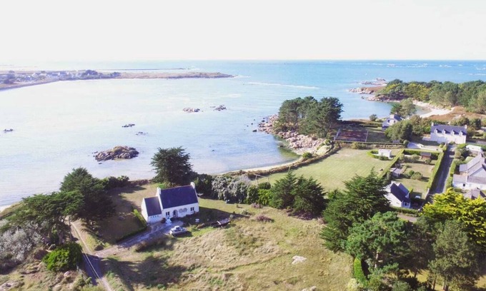 Guisseny House | Villa Océane, waterfront rental in Brittany with SPA
