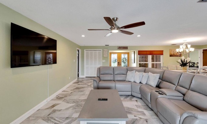 Clearwater Villa | Villa offers water view ,a private pool