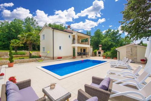 Boljevici House | Villa Olifi, a peaceful villa surrounded by nature
