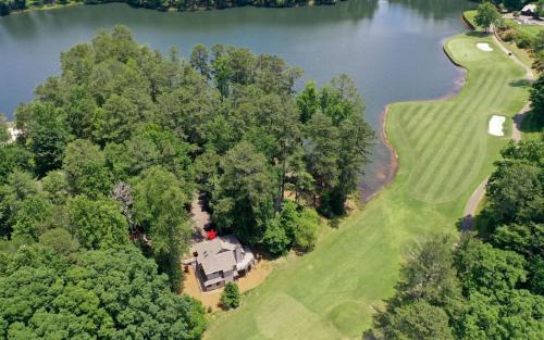 Big Canoe House | Villa on 9 - Fireside Sips Golf Views Exclusive Extras in Big Canoe