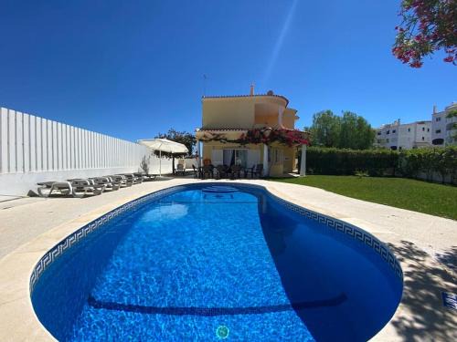 Olhos D'Agua Villa | Villa Orange with private pool Albufeira