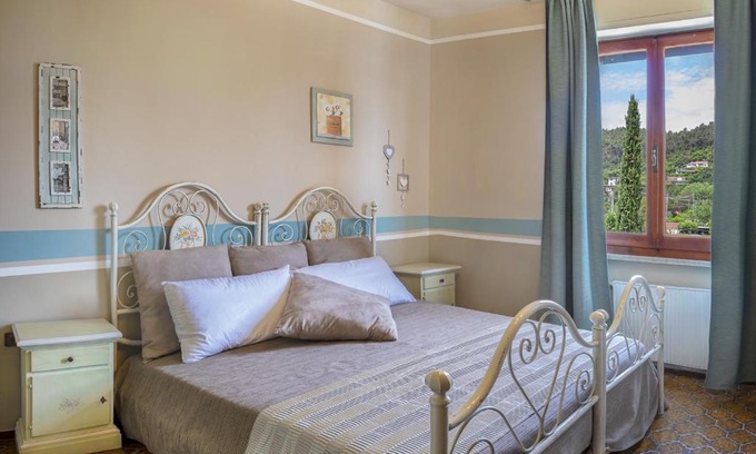 Bocca di Magra-La Ferrara Bed & Breakfast | Villa Ori B&B