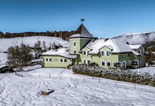 Santa Cristina Val Gardena Apartment | Villa Pana
