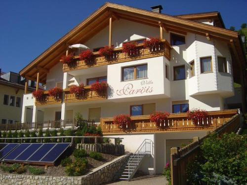 San Genesio Apartment | Villa Paröis