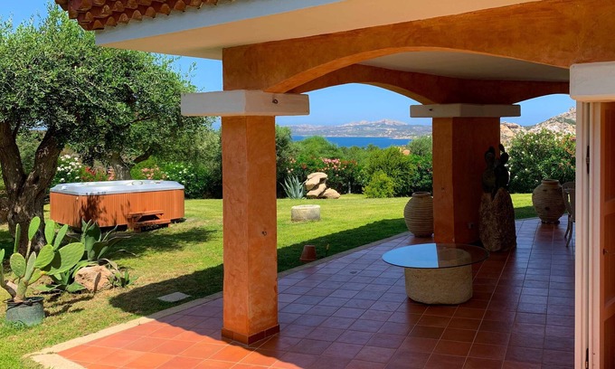 Palau Villa | Villa Penelope – Breathtaking & Panoramic Luxury Villa in Palau, up to 10 people