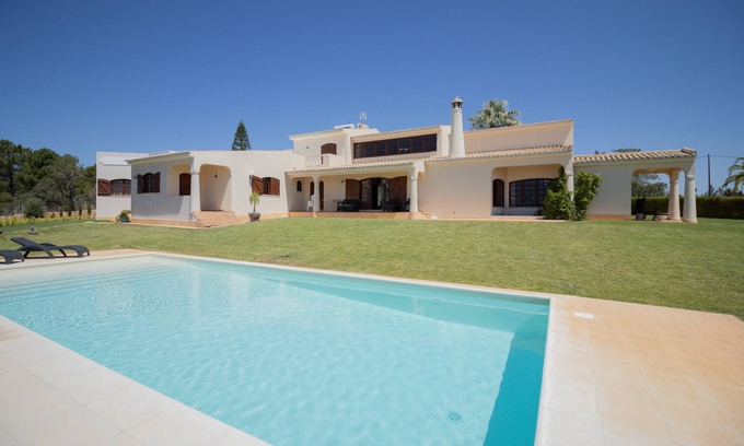 Chinicato Villa | Villa Petals of Love