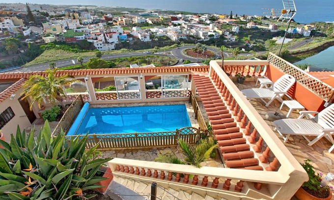 Tejina Villa | Villa Petite Paradise