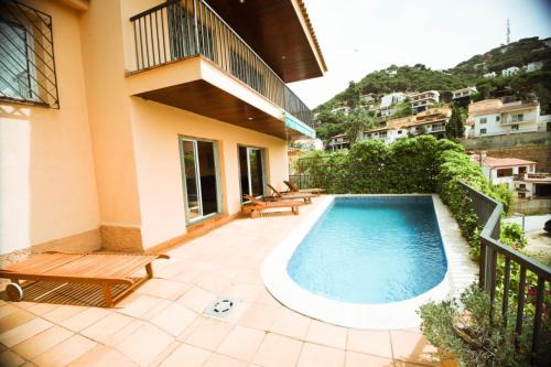 Lloret de Mar House | Villa Pirata