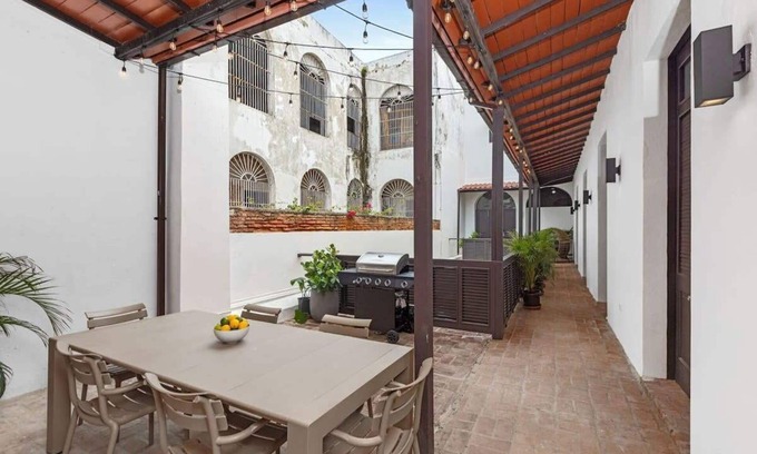 Catedral Apartment | Villa Preciosa | Charming 3 BR in Best Location