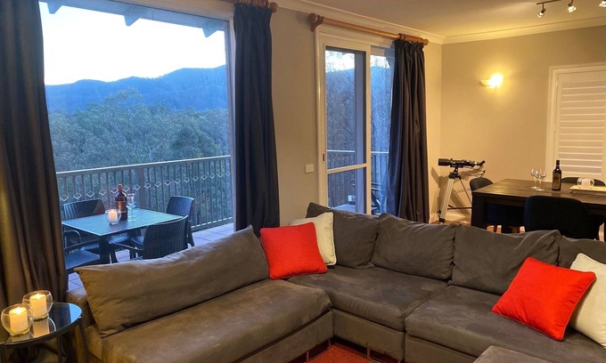 Pokolbin Villa | Villa Premiere - Cypress Lakes Resort