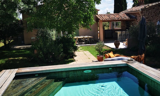 Le Luc Villa | Villa Provençale, Piscine et Jacuzzi Privés