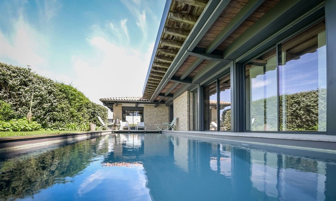 Pyla-sur-Mer House | Villa Pyla SUR MER - VUE Exceptionnelle
