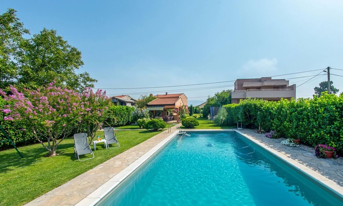 Blagaj Villa | Villa Queen's Garden