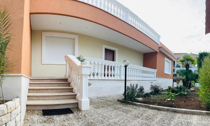 Trani House | Villa Raffaele