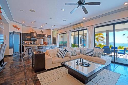 El Sargento Villa | Villa Rasta