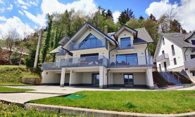 Bled Villa | Villa Recica North