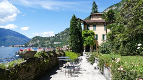Fiumelatte Apartment | Villa Reginella