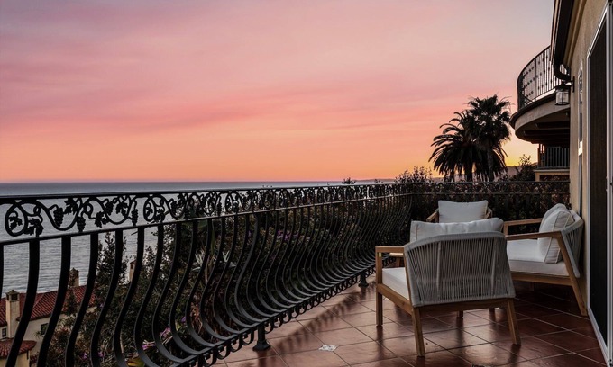 Eastern Malibu House | Villa Reina by Fieldtrip | Majestic Ocean-View Villa in Malibu