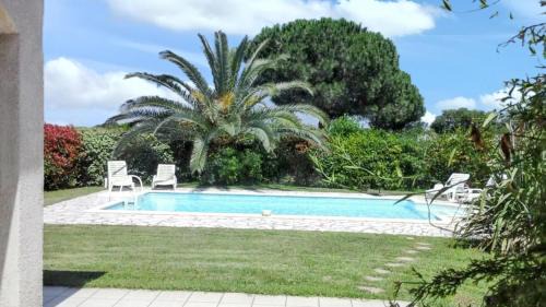 Solaro Villa | Villa reposante à Solaro avec piscine privée et jardin