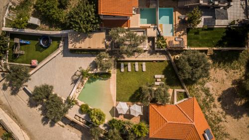 Monopari Villa | Villa Resperi