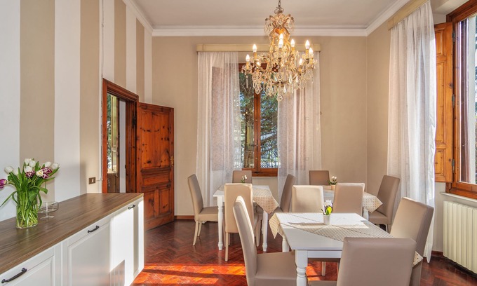 Lucca Historical Center Bed & Breakfast | Villa Ricci Suites