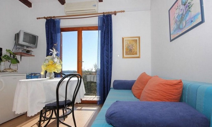 Brsecine Apartment | Villa Ro - Ela - One Bedroom Apartment with Balcony and Sea View - A1