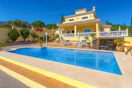 Estepona Apartment | villa roca penthouse