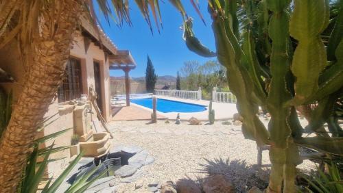 Cuevas Del Almanzora Ski Chalet | Villa Rojas Delrie