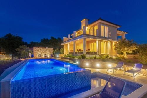 Milovcici Villa | Villa Roko