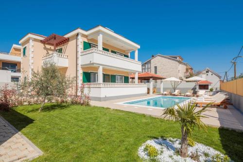 Kastel Novi Villa | Villa Rosa Ventorum with private pool near Split