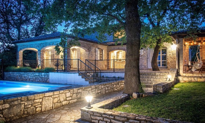 Vosteni Villa | Villa Rovere Orbani