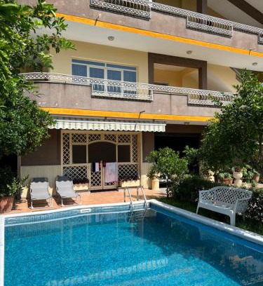 Tirana Apartment | Villa Rroshaj