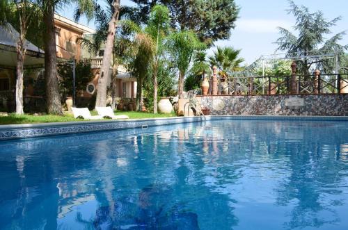 Picanello-Ognina-Barriera-Canalicchio Villa | Villa Rubino