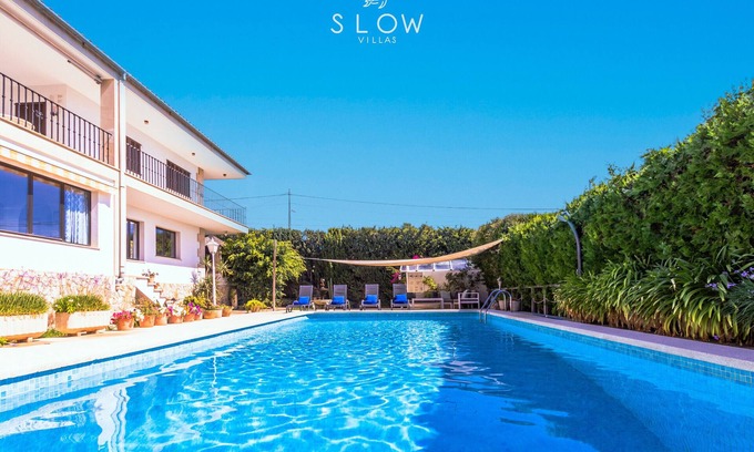 Sa Cabaneta Villa | Villa Sa Cabaneta with pool, tennis court, and views to the Palma Bay