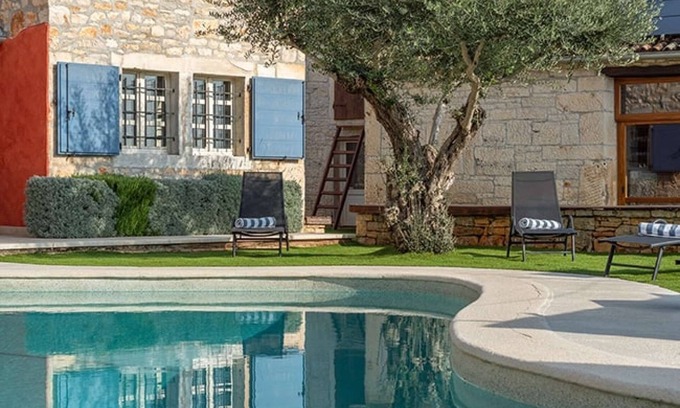 Tinjan Villa | Villa Sanja- with heated pool-sauna - whirlpool