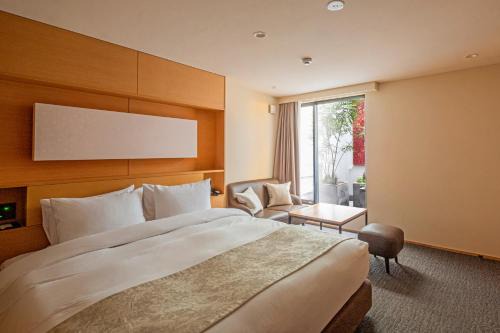 Karasumaoike Hotel | Villa Sanjomuromachi KYOTO