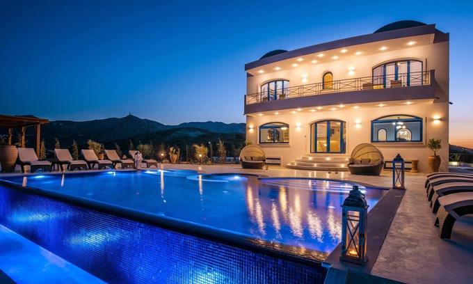 Agia Pelagia Villa | Villa Santorini, Wine Dark Sea Villas