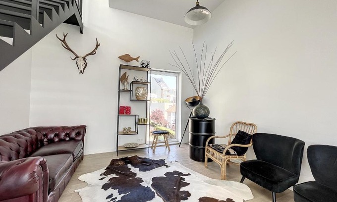 Sint-Idesbald House | Villa SeaShell - Luxurious renovated gas station