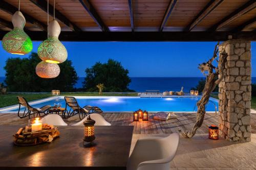 Lahania Villa | Villa Sevil