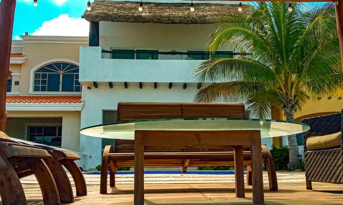 Chicxulub Puerto House | Villa Siros