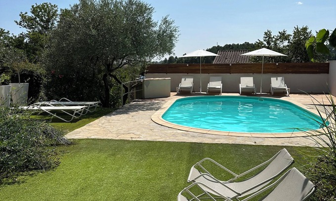 Anduze Villa | Villa sleeps 12, high level of comfort, 10 minutes walk from the center of Anduze.