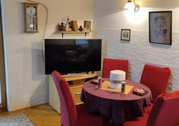 Sarajevo Canton Apartment | Villa SMARAGD