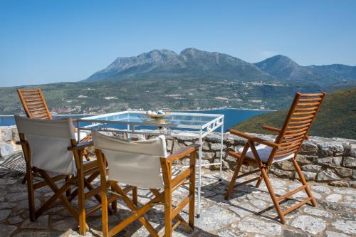 Areopoli House | Villa Smaragda