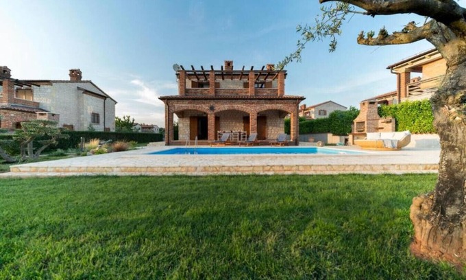 Butkovici Villa | Villa Sole in Central Istria for 10 people with 4 bedrooms and private pool