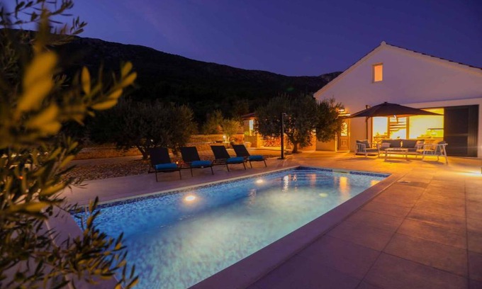 Kastela Villa | Villa Sole with Private Pool