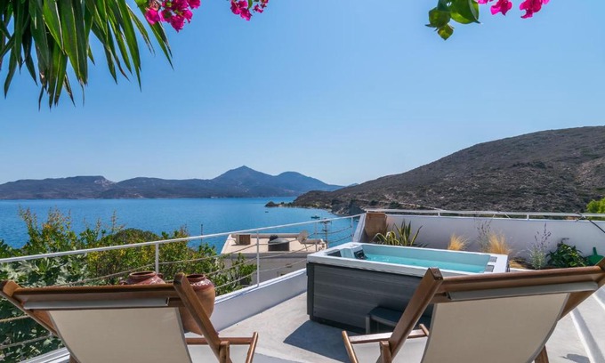 Adamas House | Villa SOLEIL